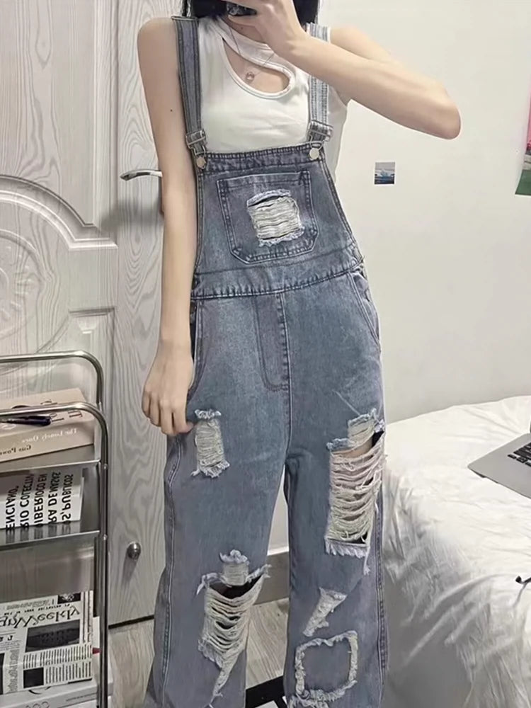 Age-Reducing Ripped Parka Beggar High Denim Suspender Pants