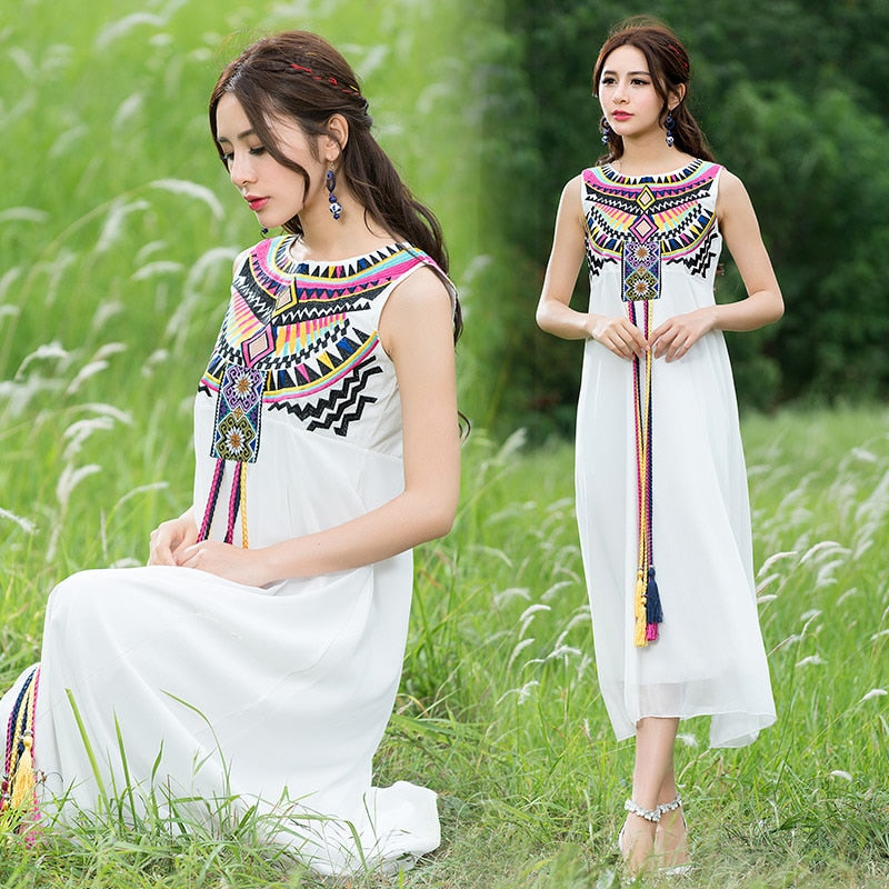 Vintage Embroidery Tassel White Long Dress