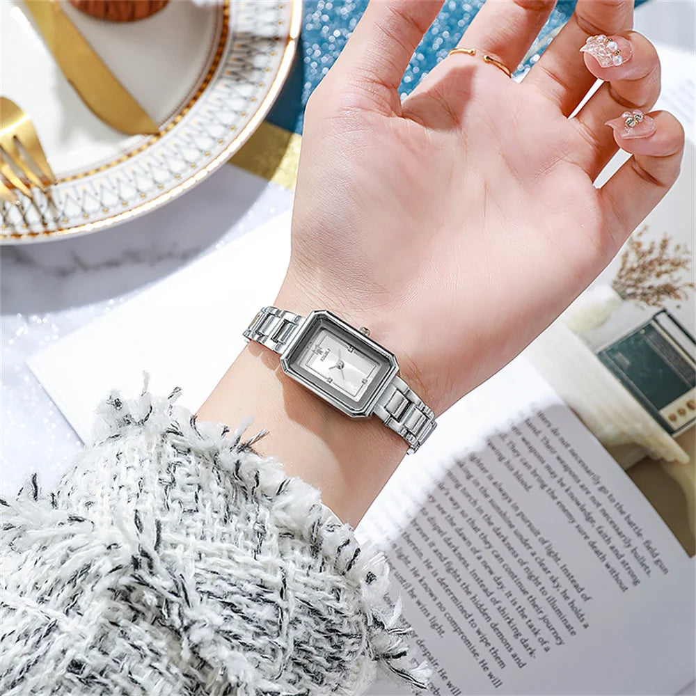 Simple  Rectangle Gold Quartz Watch