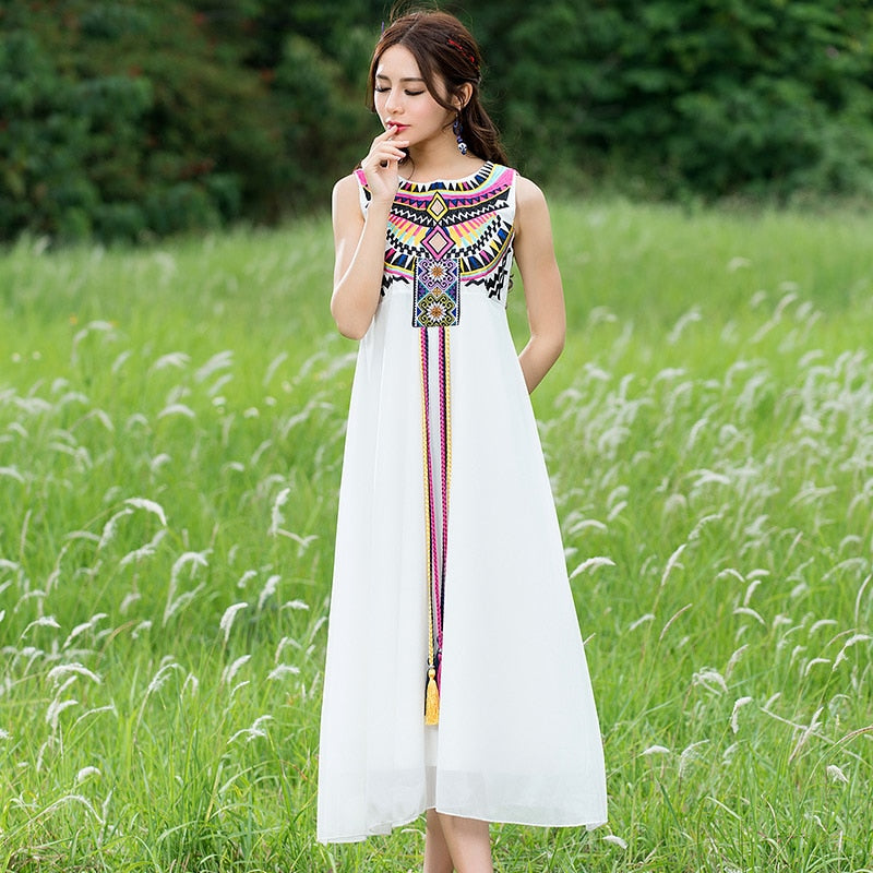 Vintage Embroidery Tassel White Long Dress