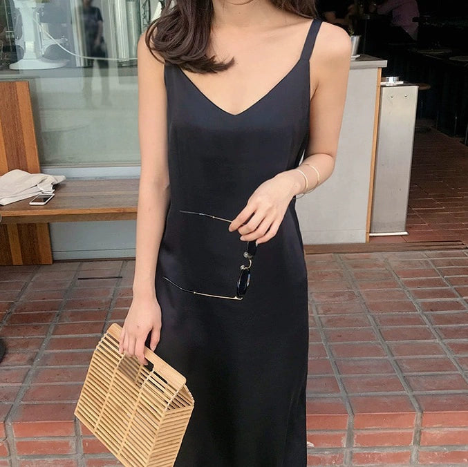 Korean Style V-neck Black Chiffon Sleeveless Slimming Slip Dress